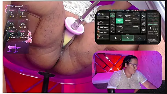 Snapshot of MhiaRey chatting on 04.29.26 MhiaRey online show from 04.29.26