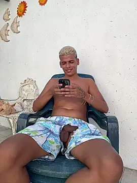 Leo bunny hot online show from 11.14.25