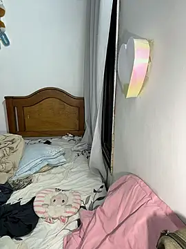 Leo bunny hot online show from 04.19.26