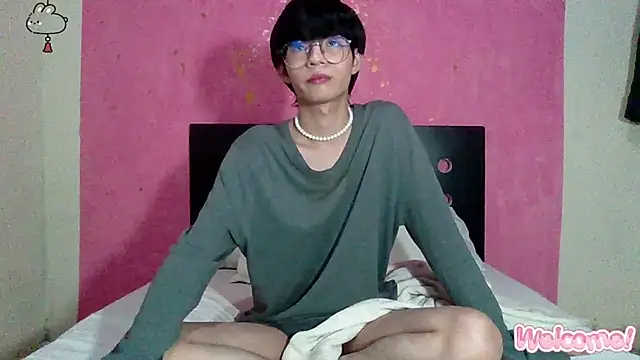 Snapshot of seung_vinblue chatting on 12.16.24 seung vinblue online show from 12.16.24