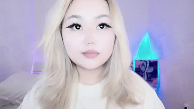 Snapshot of amelia_sunlight chatting on 12.13.24 amelia sunlight online show from 12.13.24