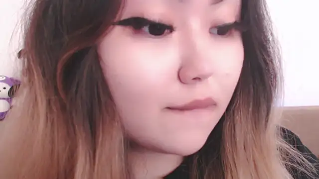 amelia sunlight online show from 04.30.26