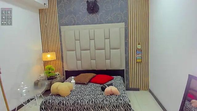 chimi88 online show from 10.29.25