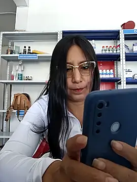 Snapshot of Megan_jennerr chatting on 02.28.25 Megan jennerr online show from 02.28.25