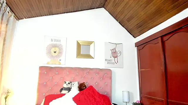 CelessteRedds online show from 04.18.26