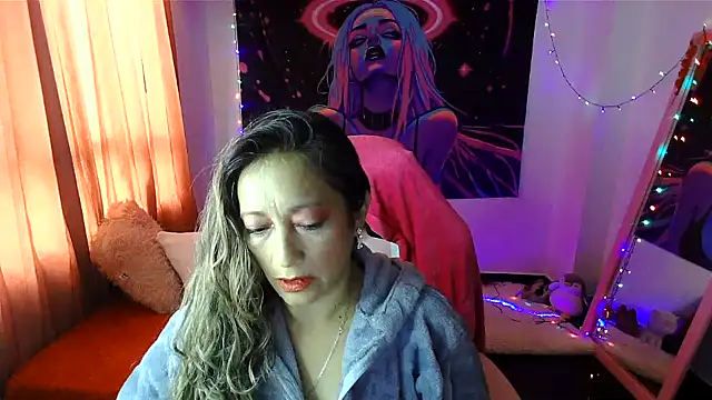 Melanyy 100 online show from 04.08.26