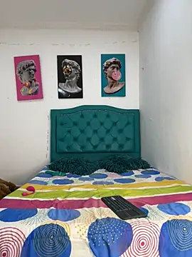 Lilybaudinx96 online show from 04.18.26