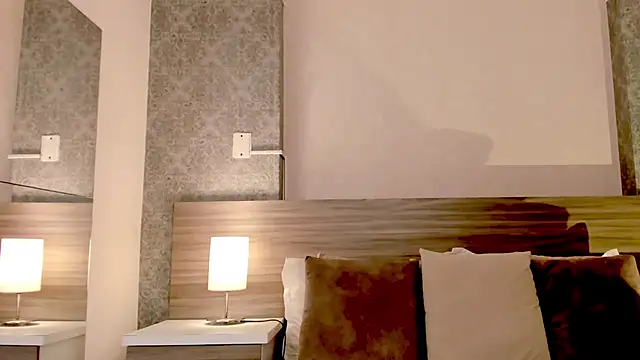 Snapshot of Mistyca chatting on 02.26.25 Mistyca online show from 02.26.25