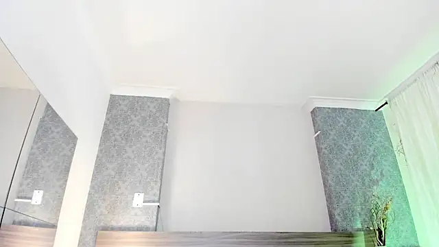 Snapshot of Mistyca chatting on 09.22.25 Mistyca online show from 09.22.25