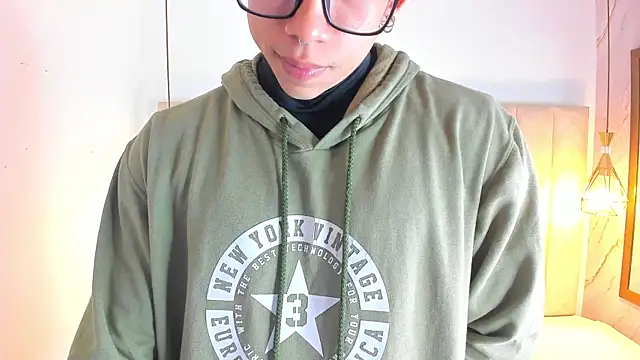 AkazaBoy  online show from 11.28.25