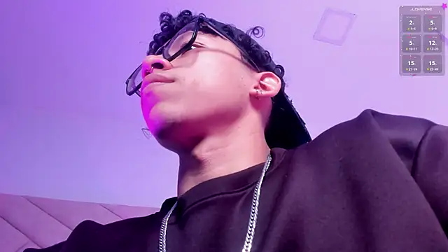 AkazaBoy  online show from 07.08.26
