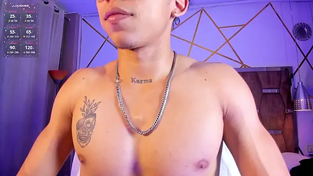 AkazaBoy  online show from 08.09.26