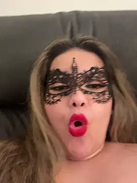 famous indian girl online show from 02.01.25