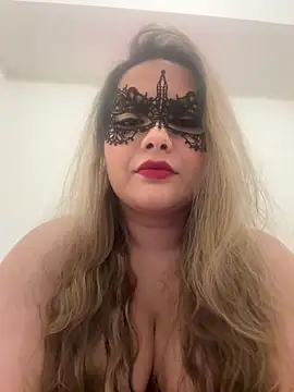 famous indian girl online show from 02.04.25