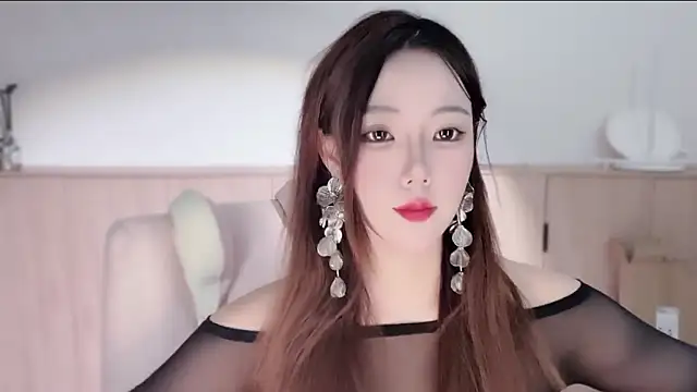 Natasha520 online show from 10.15.25