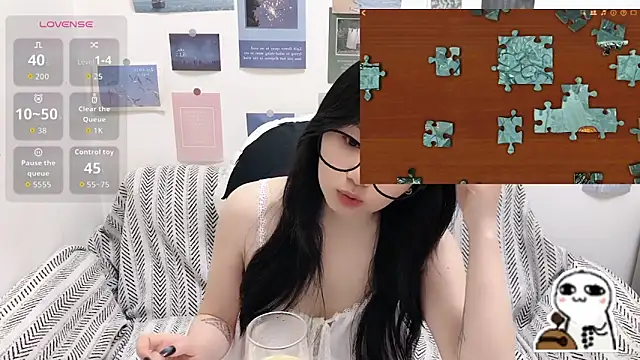 Snapshot of LiLiYbaby chatting on 06.18.26 LiLiYbaby online show from 06.18.26