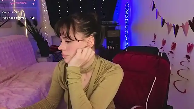 Emillias online show from 02.27.26