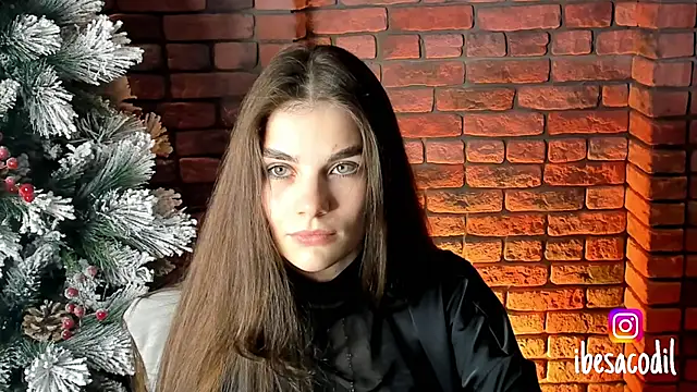 adriana allien online show from 12.28.24