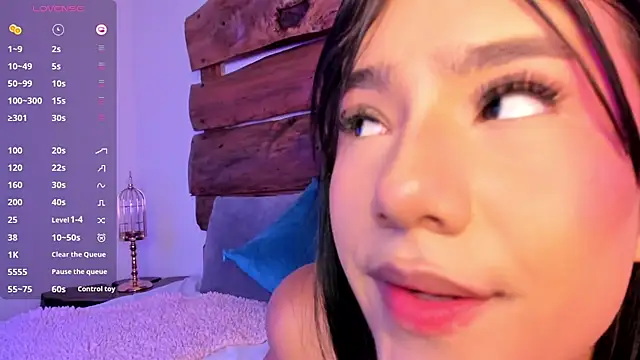 AssQueen18 online show from 03.08.25