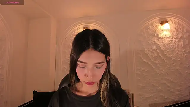 TaraLawrence online show from 12.21.25