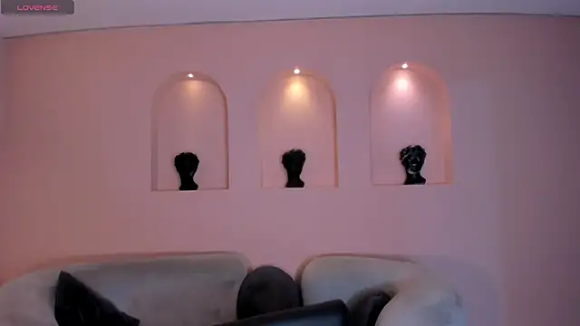 TaraLawrence online show from 03.15.26