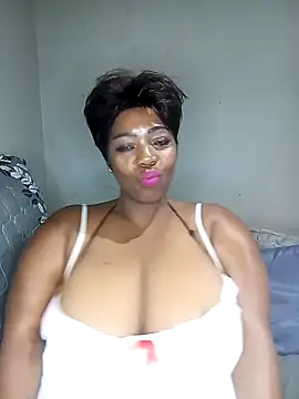 Snapshot of BustyWendyXXX47 chatting on 12.11.24 BustyWendyXXX47 online show from 12.11.24
