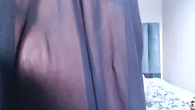 Snapshot of BustyWendyXXX47 chatting on 03.20.25 BustyWendyXXX47 online show from 03.20.25