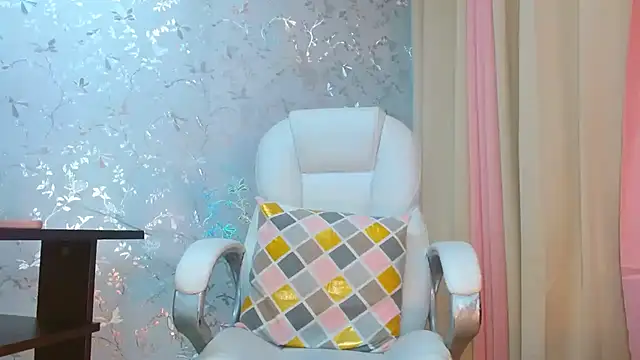 talianaprada online show from 01.03.25