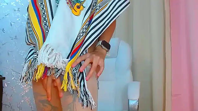 talianaprada online show from 01.05.25