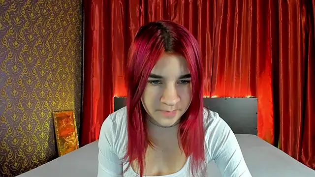  Polly Love  online show from 12.02.24