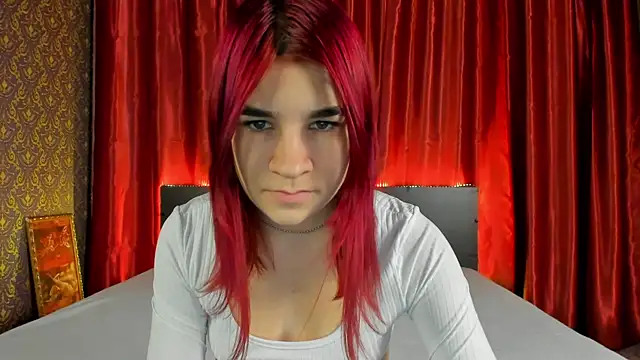  Polly Love  online show from 12.03.24