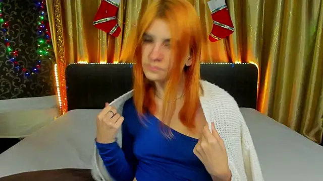  Polly Love  online show from 12.17.24