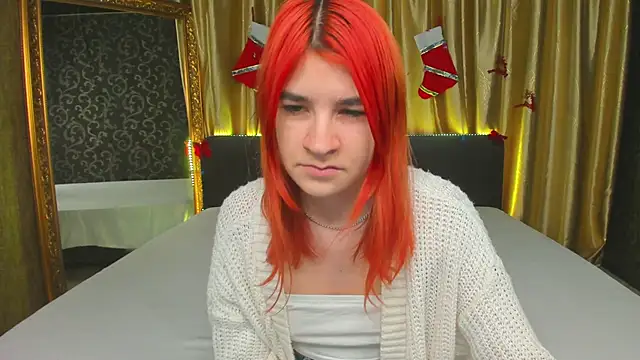  Polly Love  online show from 01.14.25