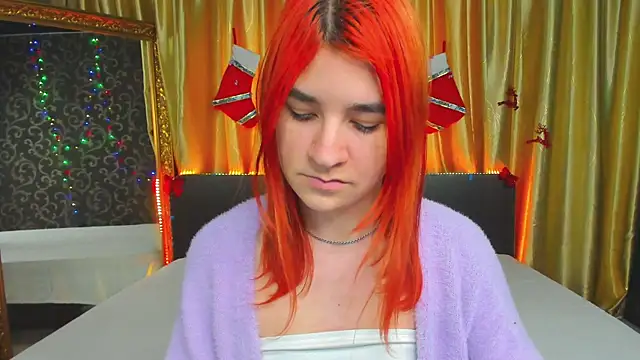  Polly Love  online show from 01.22.25