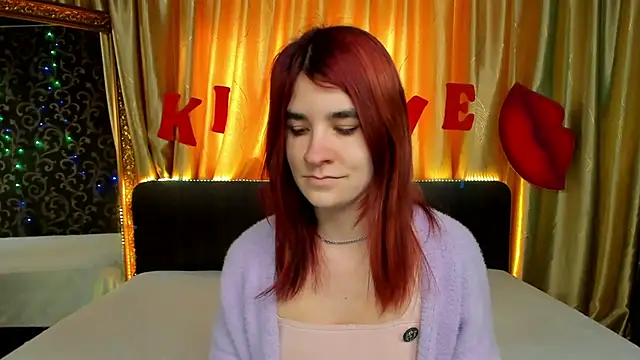  Polly Love  online show from 02.19.25