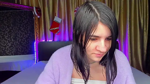  Polly Love  online show from 01.10.26