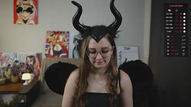 Miatiny online show from 11.06.25