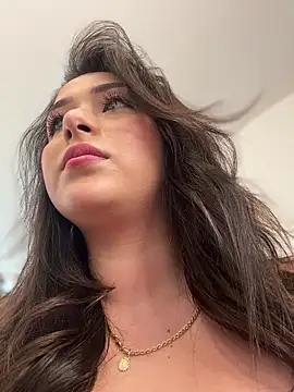 Snapshot of KateJonhson chatting on 12.16.25 KateJonhson online show from 12.16.25