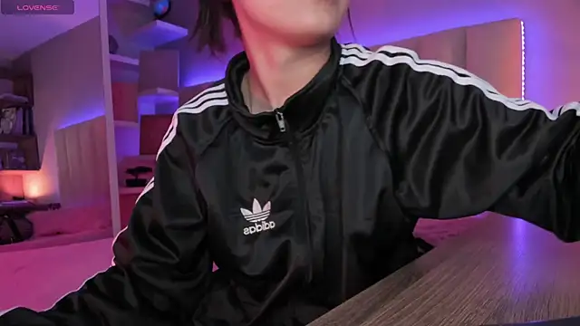 Megan mooree  online show from 03.14.25