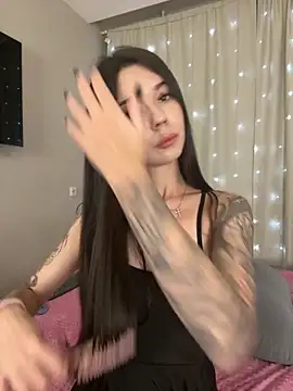 Snapshot of Vika_Gray chatting on 10.05.25 Vika Gray online show from 10.05.25