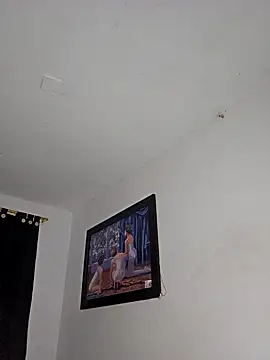 Antonella2 m online show from 03.06.25