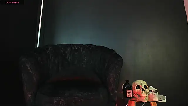 Snapshot of Agnes_jones_ chatting on 02.21.25 Agnes jones online show from 02.21.25