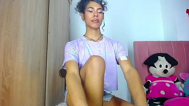 bloom444 online show from 01.25.25