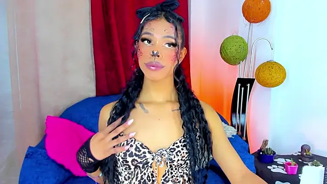 bloom444 online show from 10.14.25