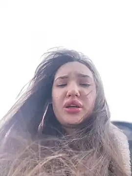 Holly Molii online show from 12.26.24