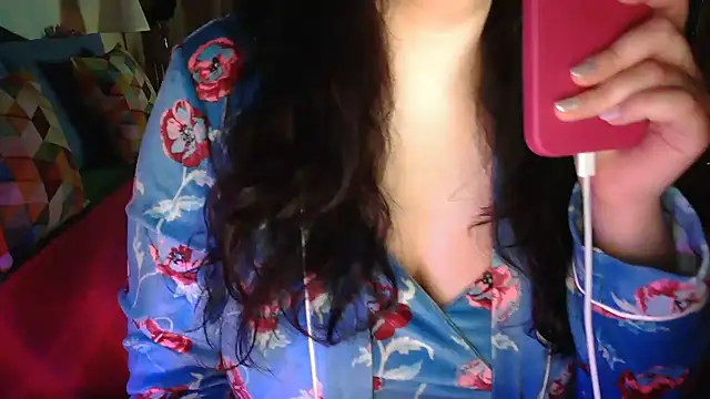 Snapshot of CronacaErotica chatting on 01.24.25 CronacaErotica online show from 01.24.25