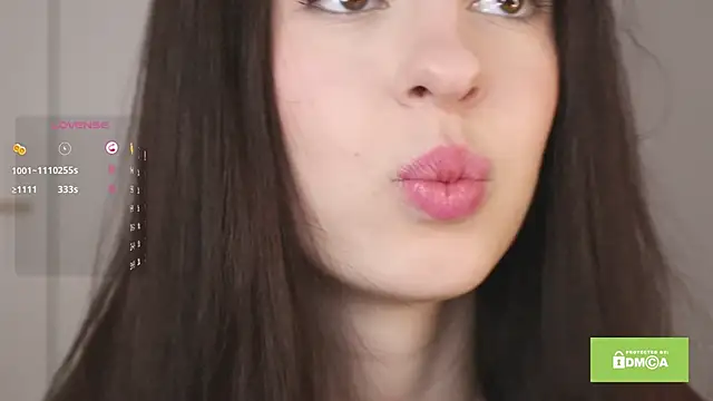 Snapshot of virginatlantica chatting on 02.07.25 virginatlantica online show from 02.07.25