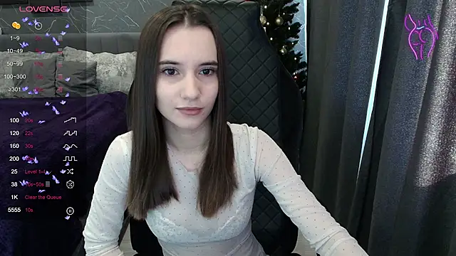 Alice Weiss online show from 01.18.26