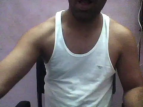 Snapshot of guryverma chatting on 10.22.25 guryverma online show from 10.22.25