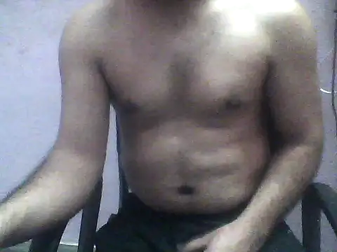 Snapshot of guryverma chatting on 02.15.26 guryverma online show from 02.15.26